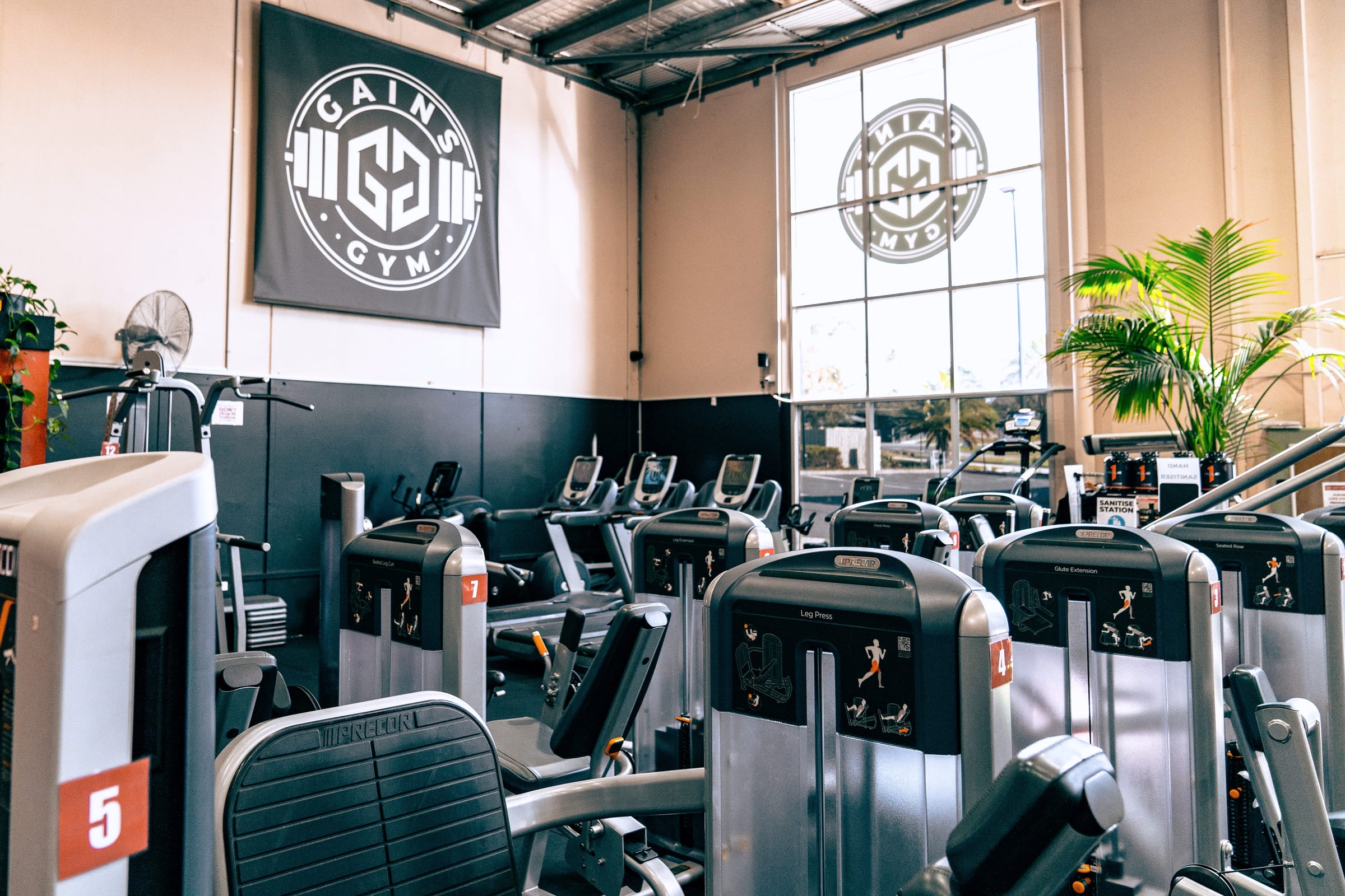 GAINS gym interior